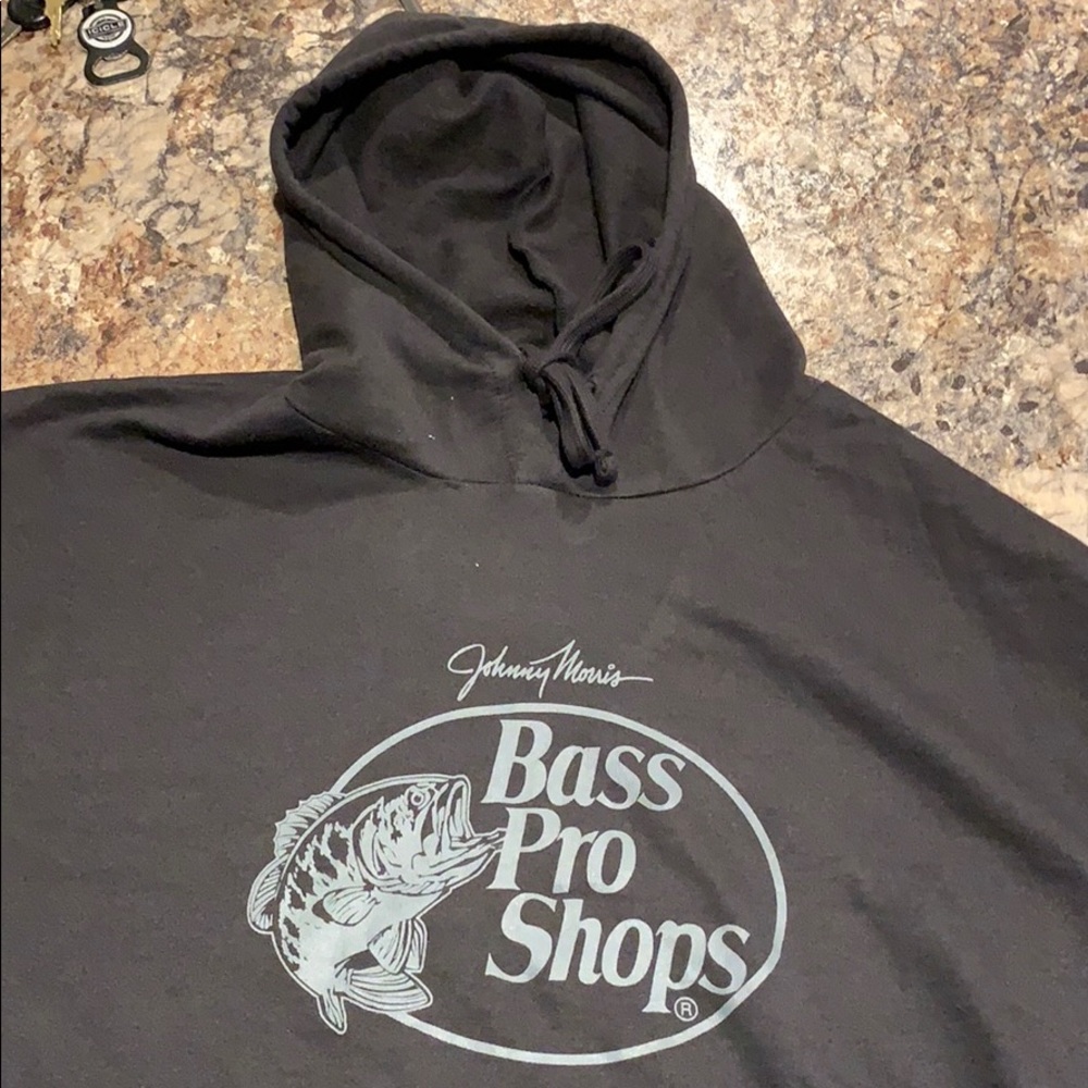 Bass pro shops sweater  (new with out tags )